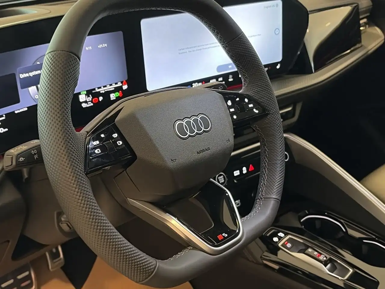 Audi Q5 photo Audi Q5