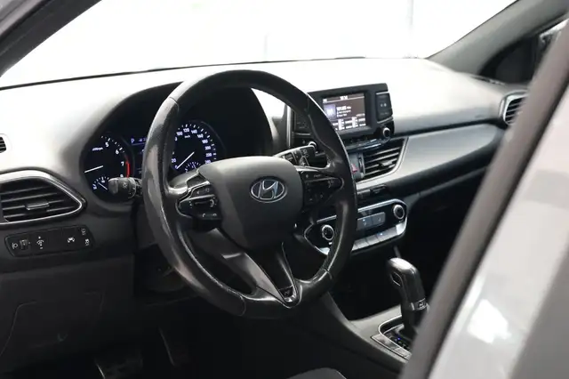 Hyundai i30 view 14