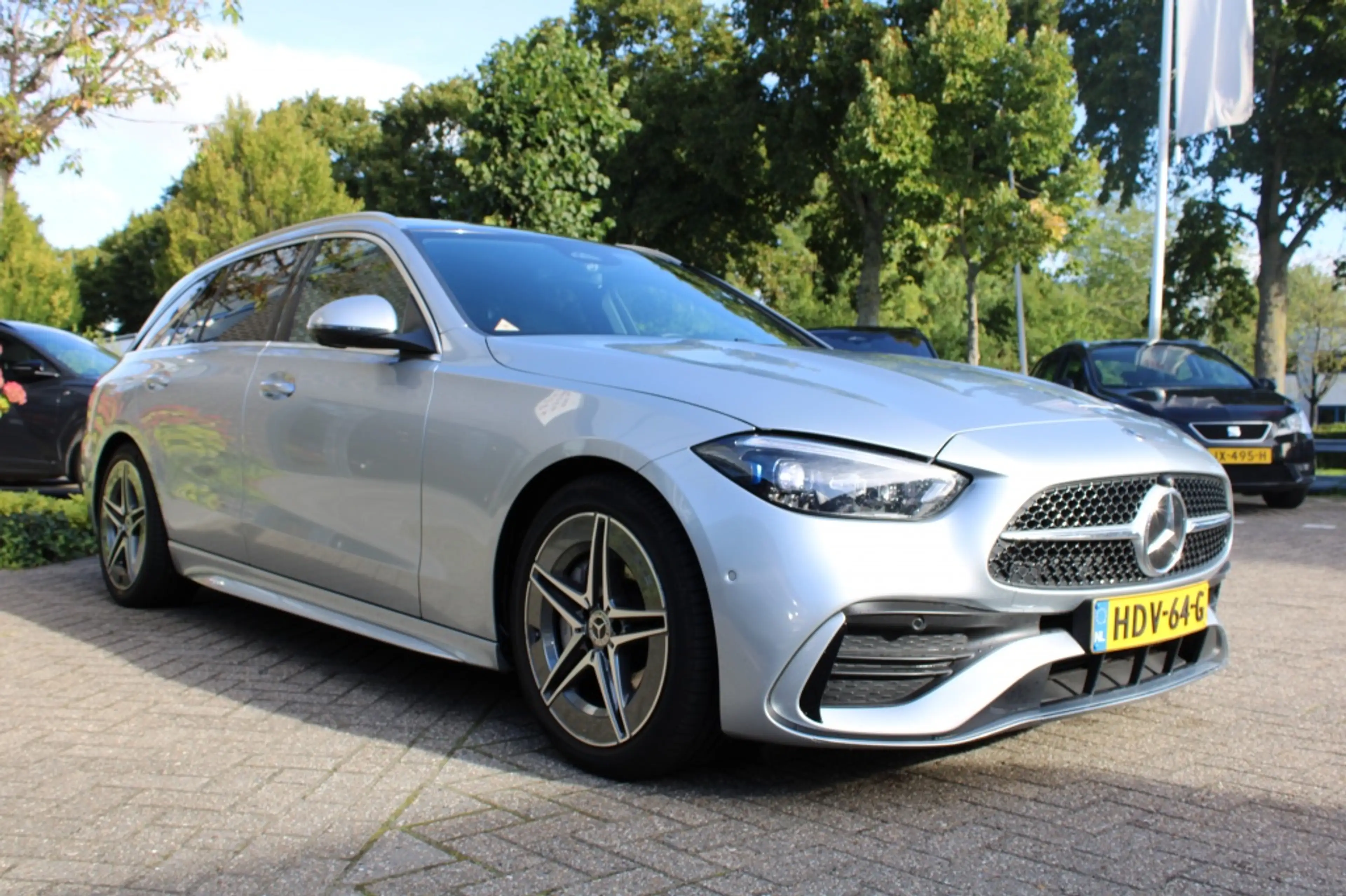 Mercedes-Benz C 180 Estate AMG Line Pano/Leder-stof/18"/360cam/Laserle — photo 5