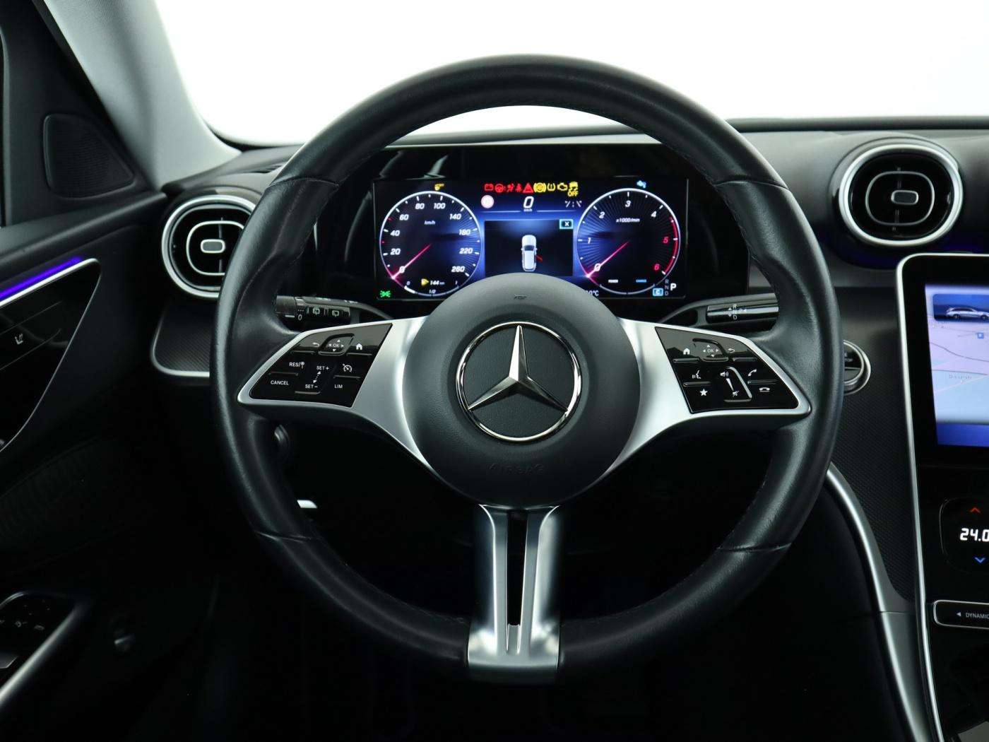 Mercedes-Benz C 220