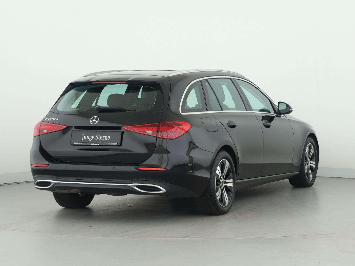 Mercedes-Benz C 220
