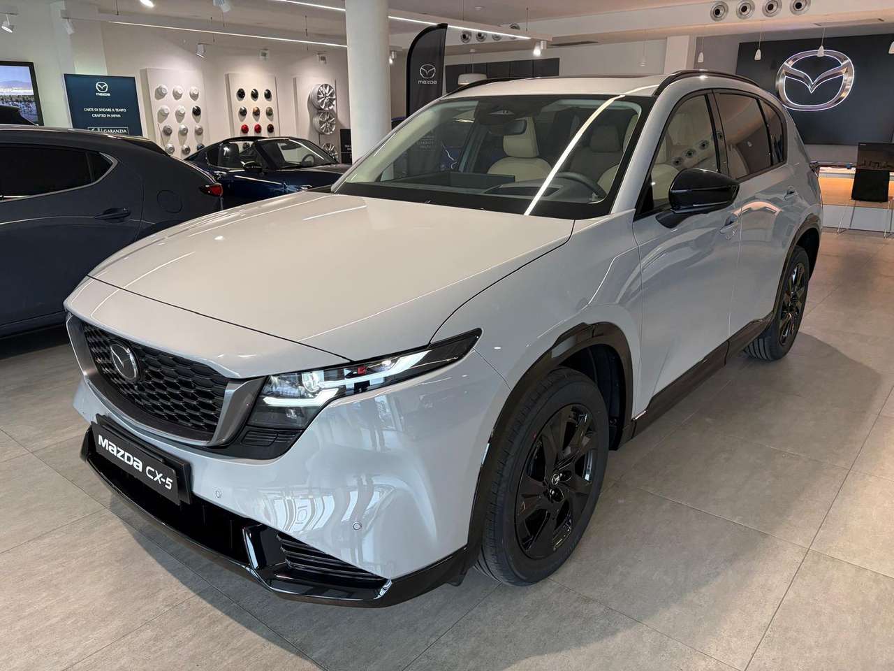 Mazda CX-5 2.5 ibrida/benzina 140cv. HOMURA,PRONTA CONSEGNA