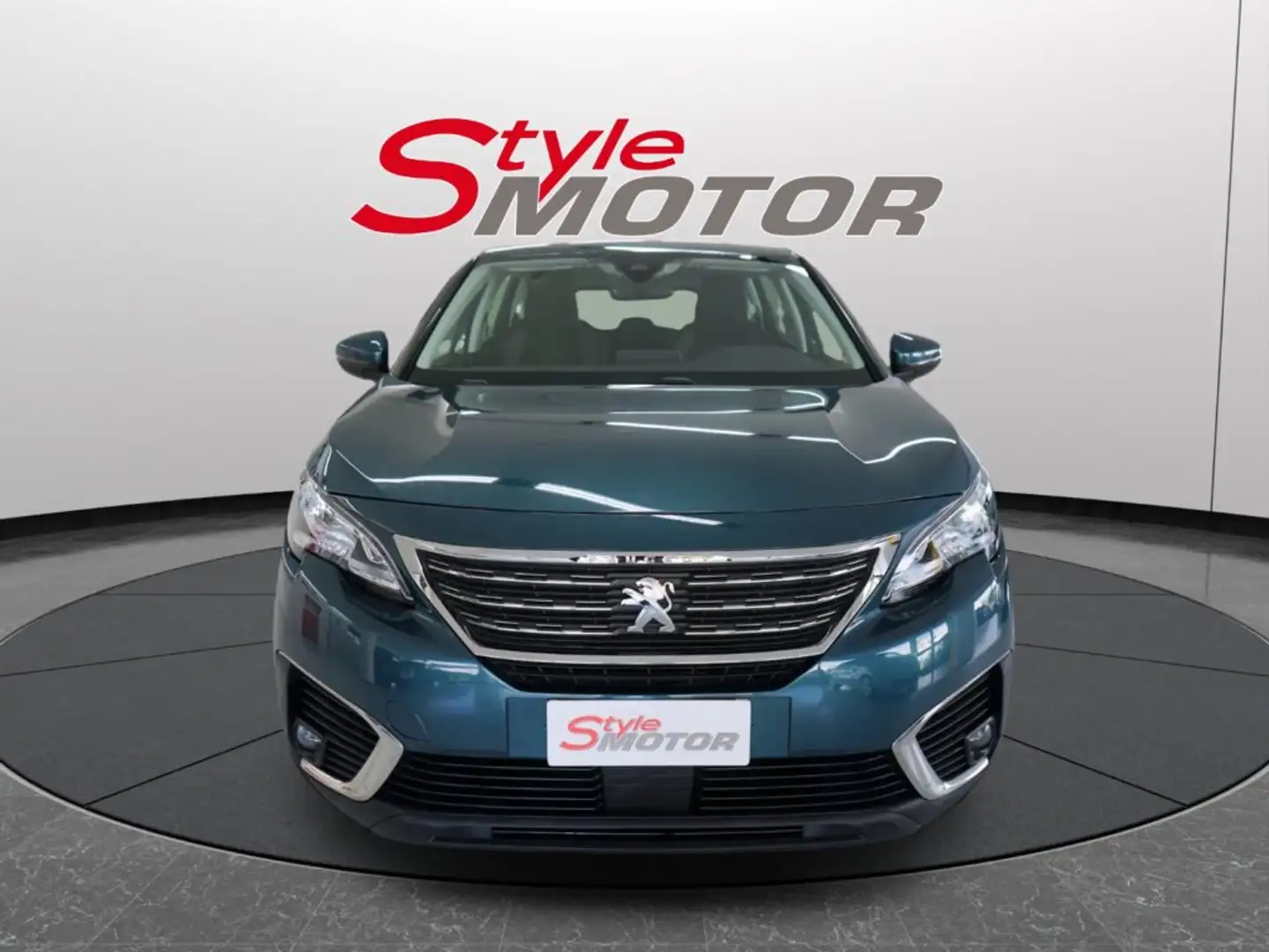 Peugeot 5008 BlueHDi 130 S&S Business 7 POSTI Verde - 1