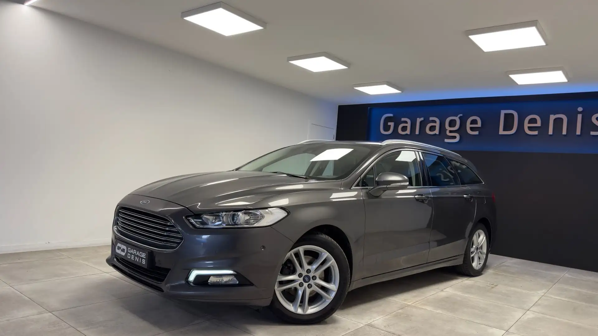 Ford Mondeo Clipper 2.0 TDCi PowerShift*BOITE-AUTO*GPS+CAMERA* Grijs - 1