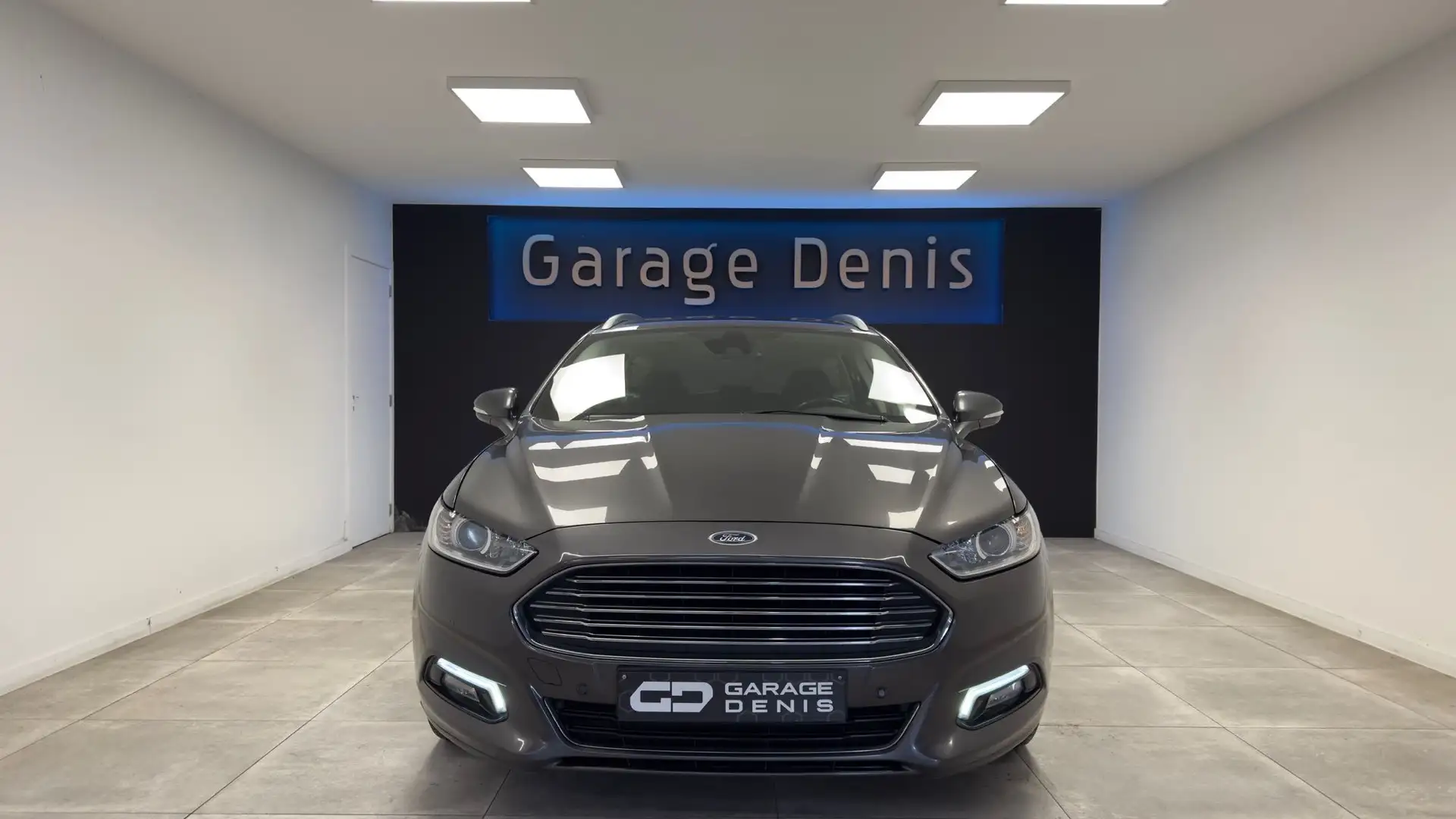 Ford Mondeo Clipper 2.0 TDCi PowerShift*BOITE-AUTO*GPS+CAMERA* Grijs - 2