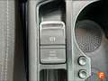 Volkswagen Touran 2.0TDI CR BMT Business DSG7 85kW Weiß - thumbnail 20