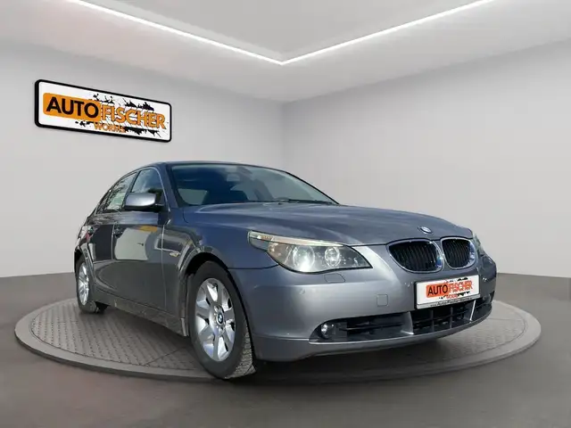 BMW 525 i  HUD  Navi  PDC  AHK