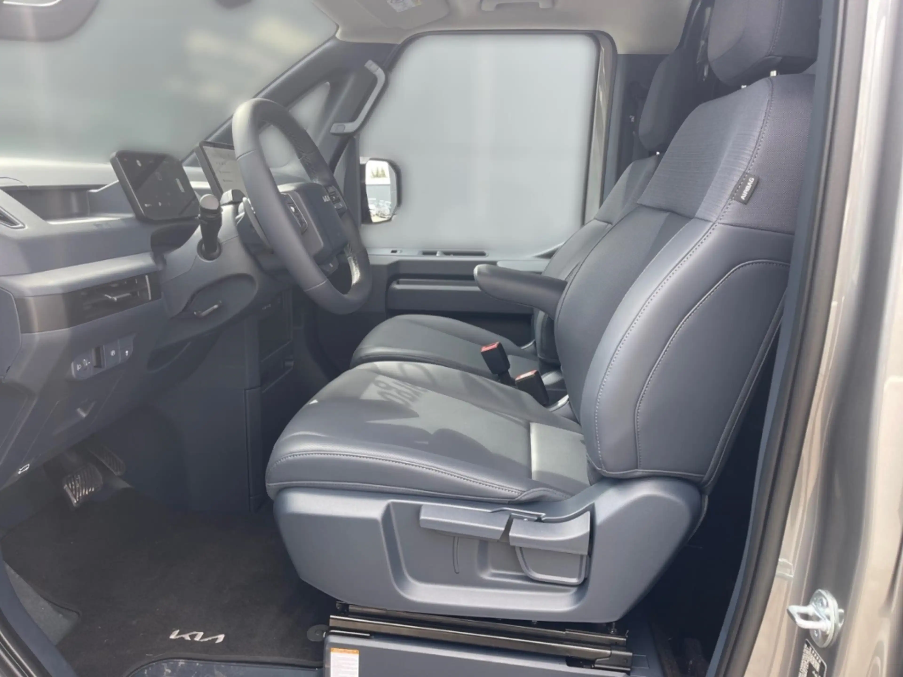 Kia PV5 Cargo 71.2 L2H1 Elite GEWERBE AW P1 Wärmepumpe Navi LED — photo 6