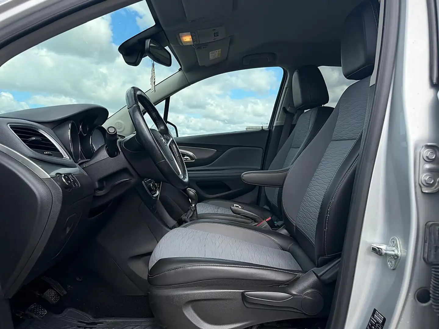 Thumb 12