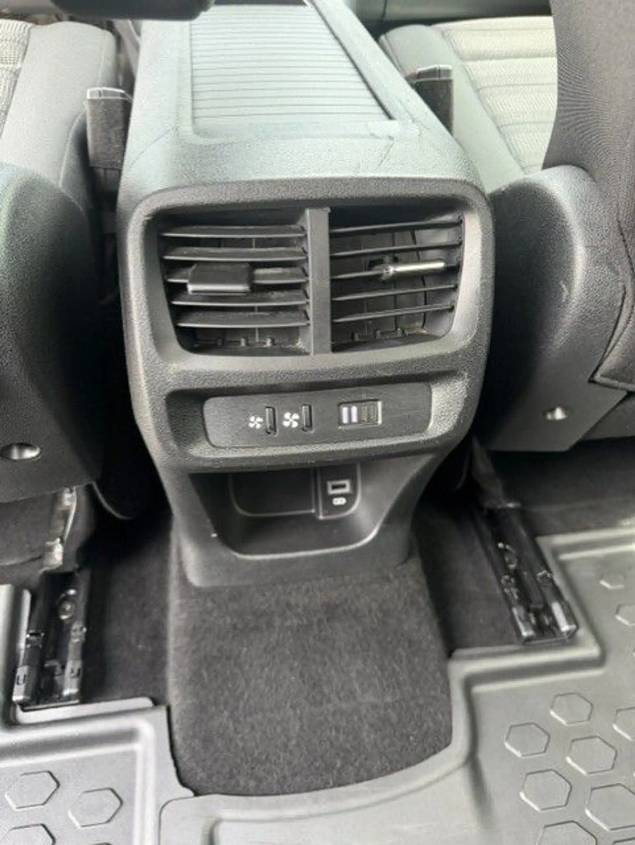 Opel Combo Life 1.5 Diesel 75kW S/S Edition L1 — photo 11