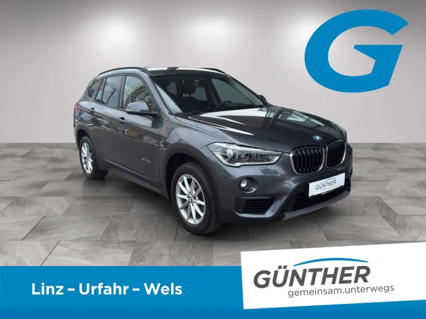 BMW X1 sDrive18d Advantage Aut. Gris - 2