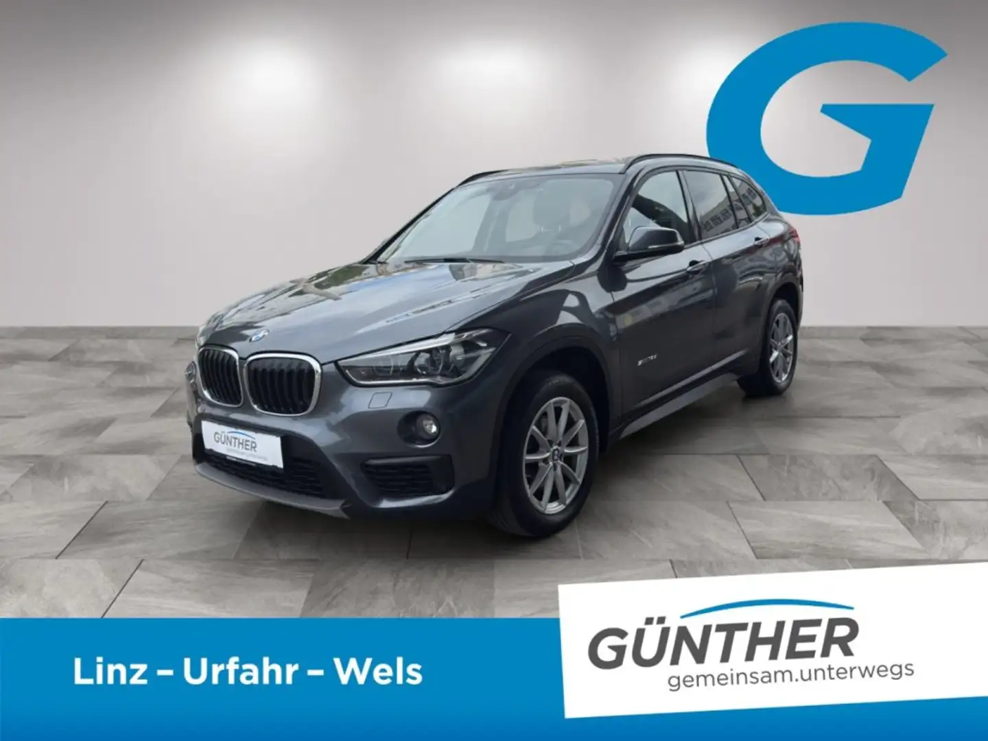 BMW X1 sDrive18d Advantage Aut. Gris - 1