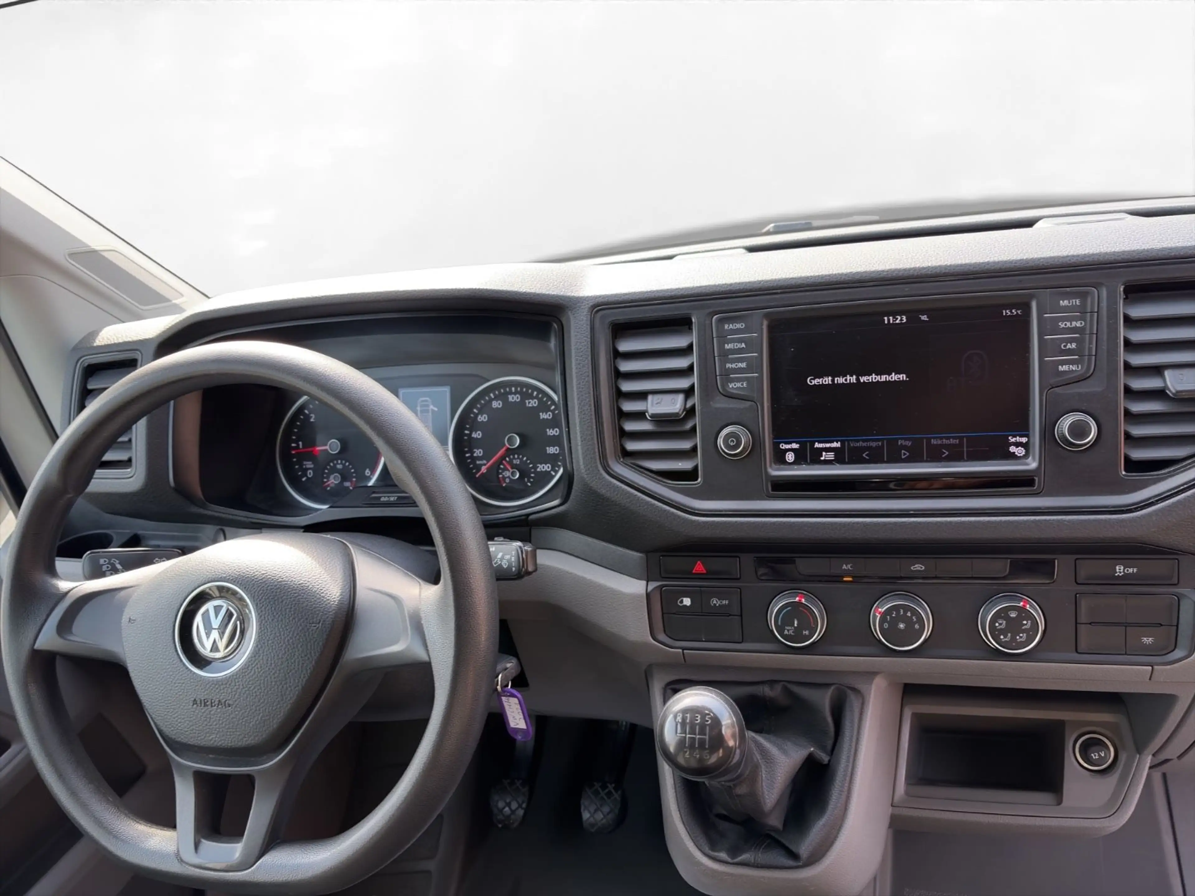 Volkswagen Crafter Kasten 35 lang Hochdach FWD — photo 11