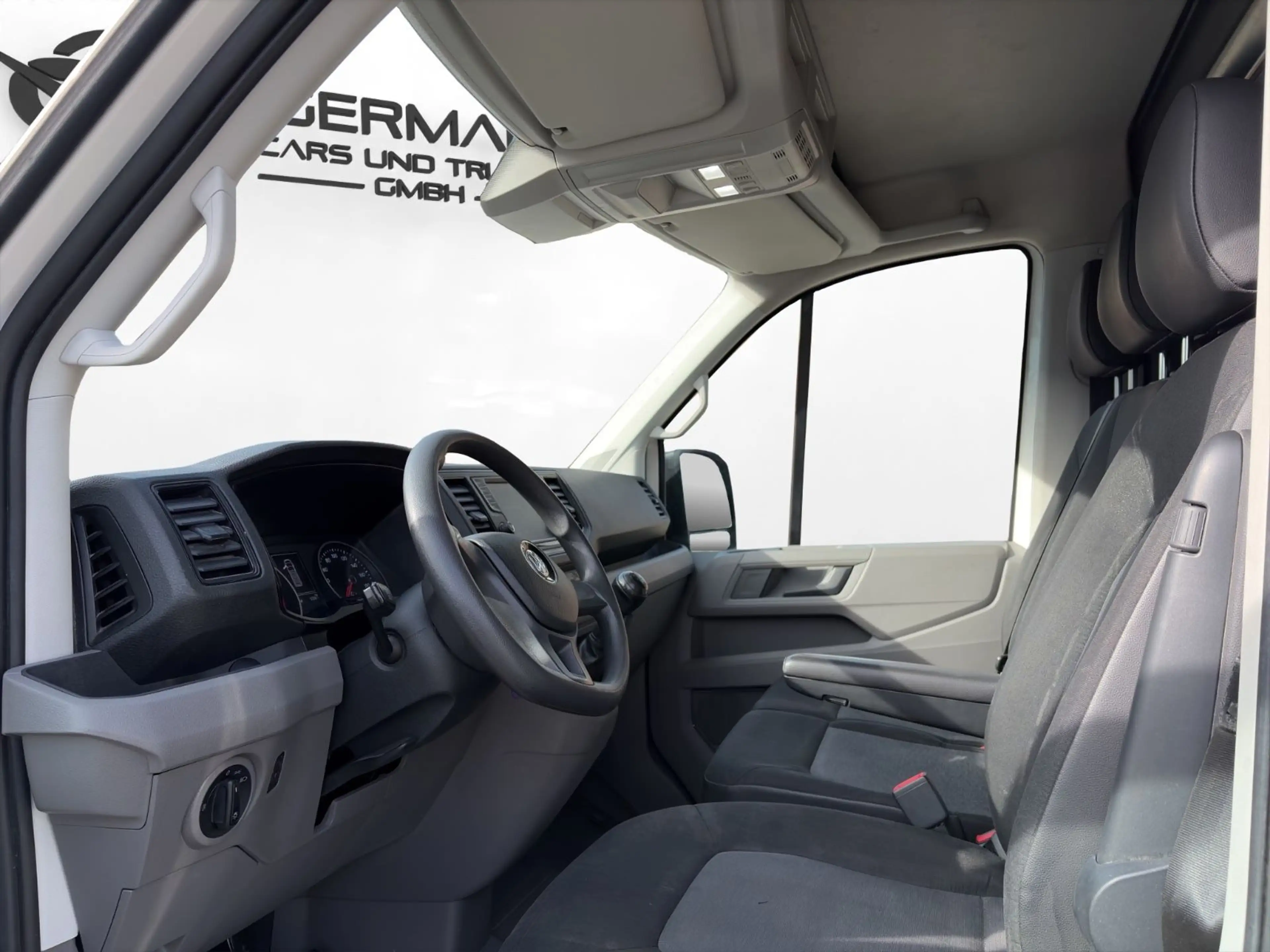 Volkswagen Crafter Kasten 35 lang Hochdach FWD — photo 9