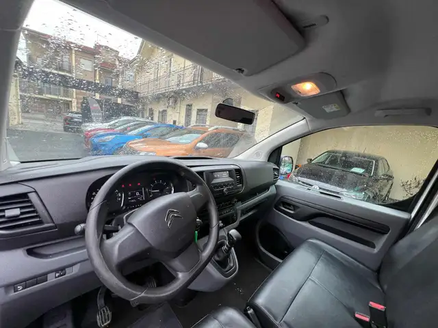 Citroen Jumpy view 10