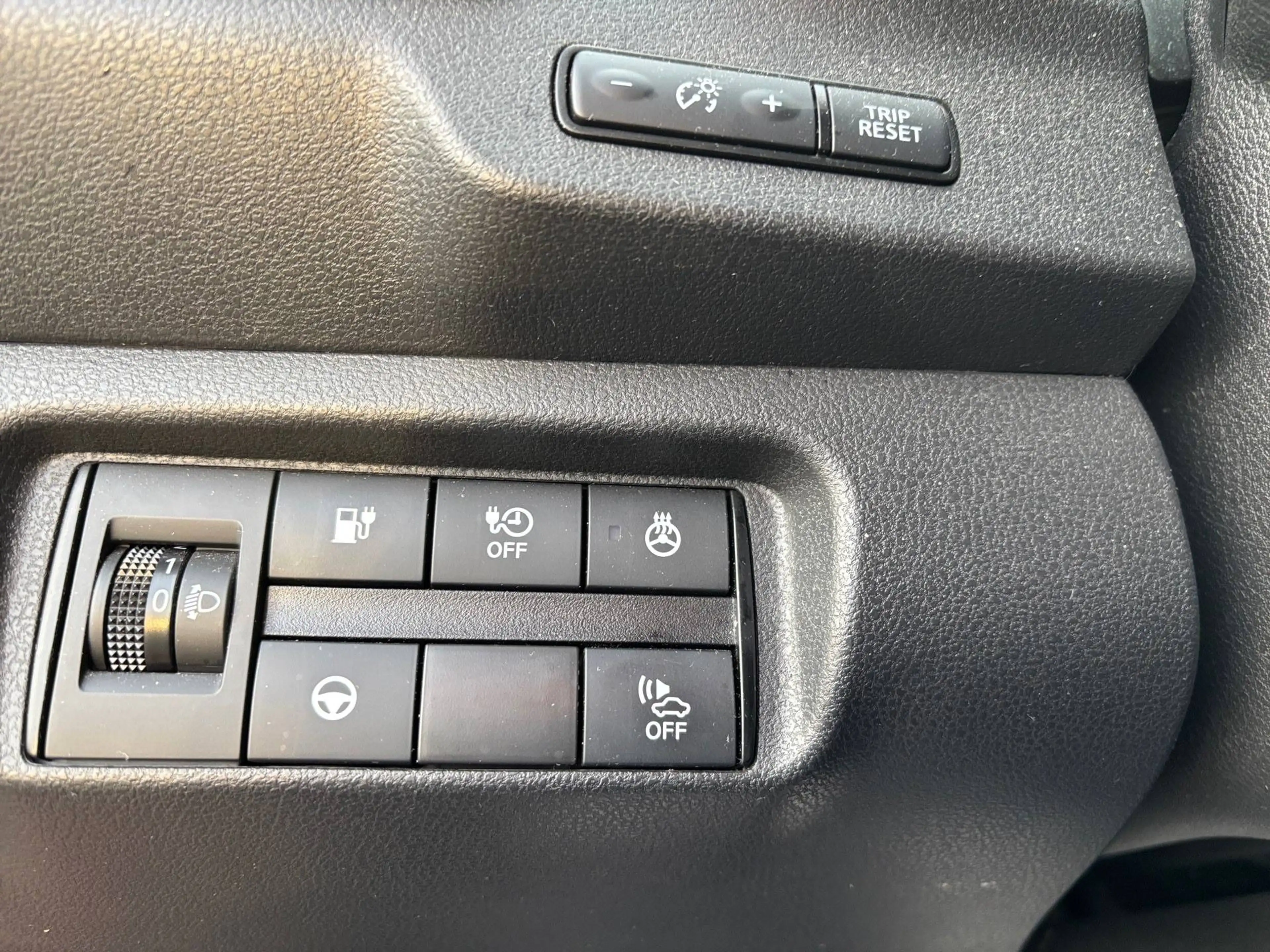 Nissan Leaf N-Connecta — photo 11