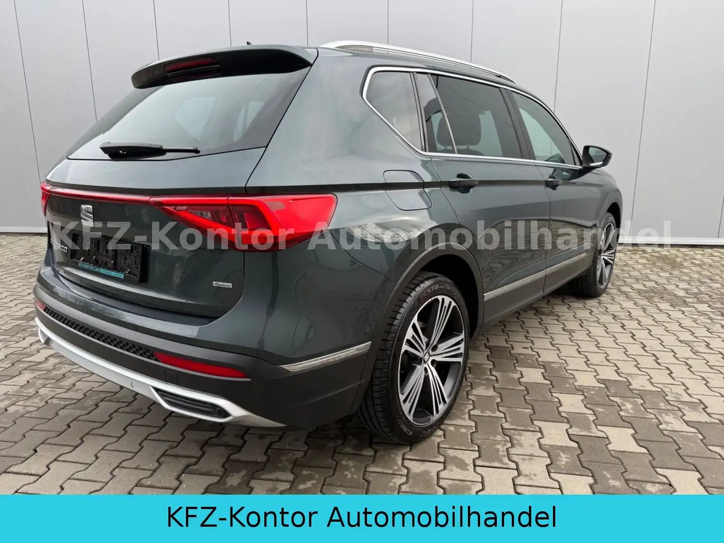 SEAT Tarraco 2.0TDI  Xcellence 4Drive 7 Sitze ALLRAD Vert - 2