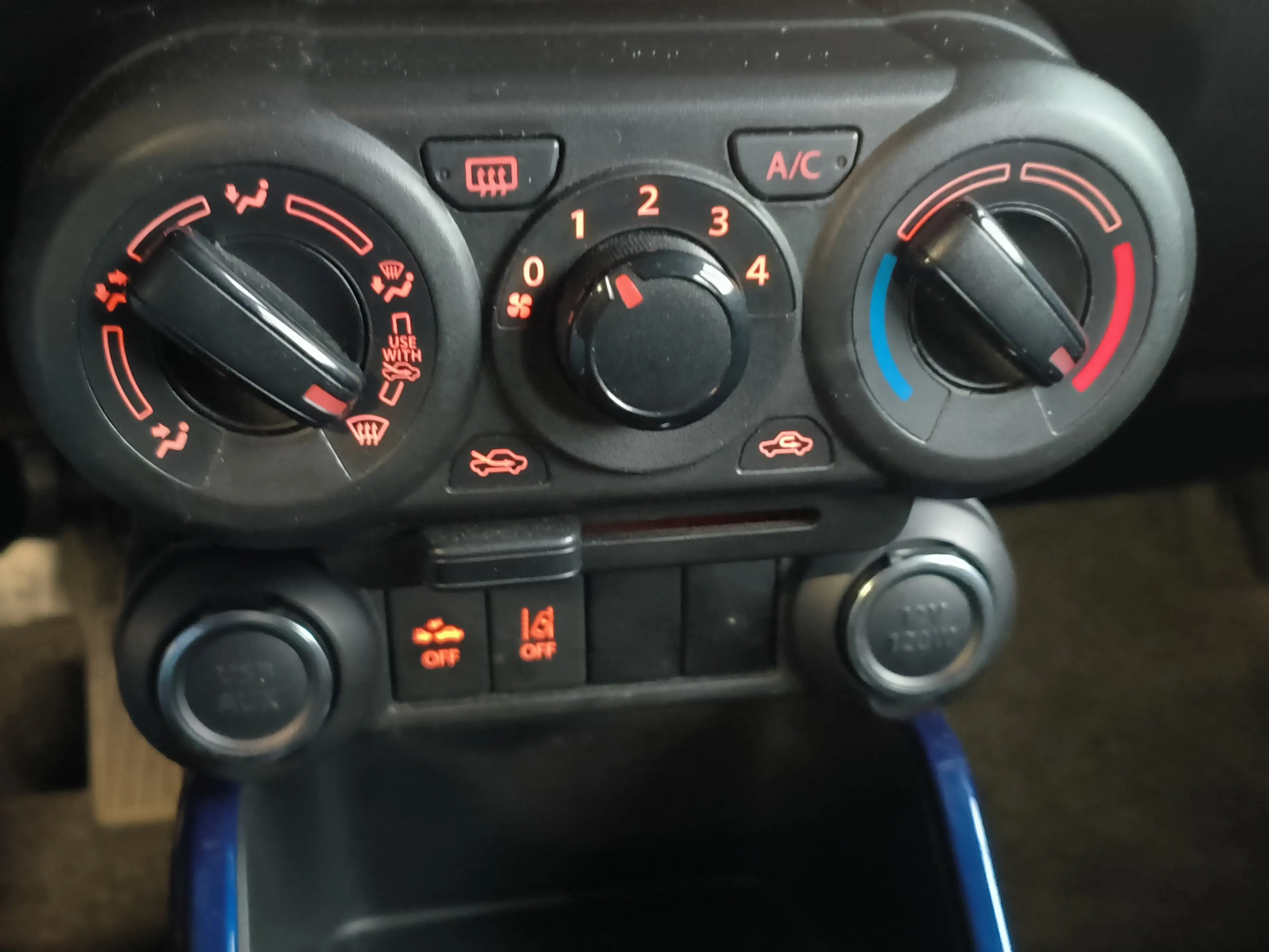 Suzuki Ignis 1.2 Smart Hybrid Comfort Rijklaar + 12 maanden Bov — photo 18