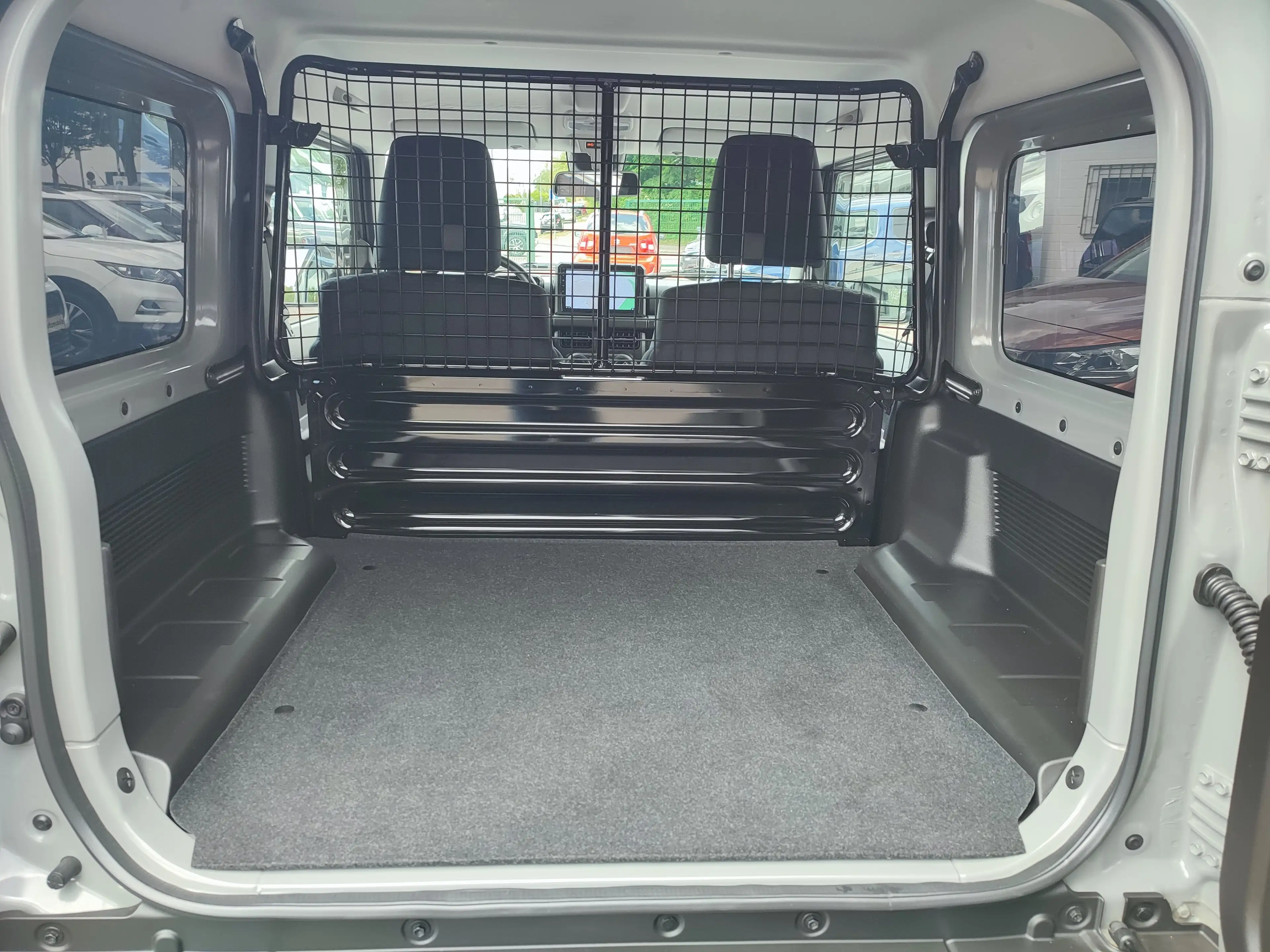 Suzuki Jimny Horizon NFZ Klima/Cam/Navi/Sitzhzg — photo 12
