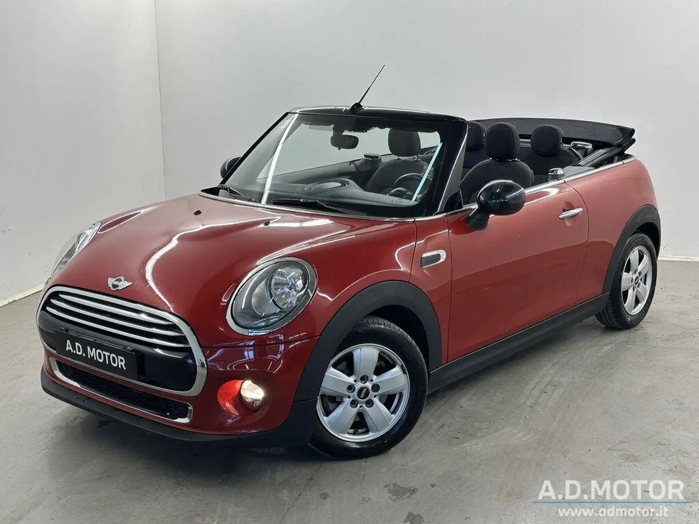 MINI Cooper D Cabrio Cooper D Cabrio 1.5 Cooper D Rojo - 1