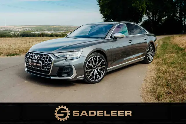 Audi S8 Matrix, Massage, Standheizung, Carbon