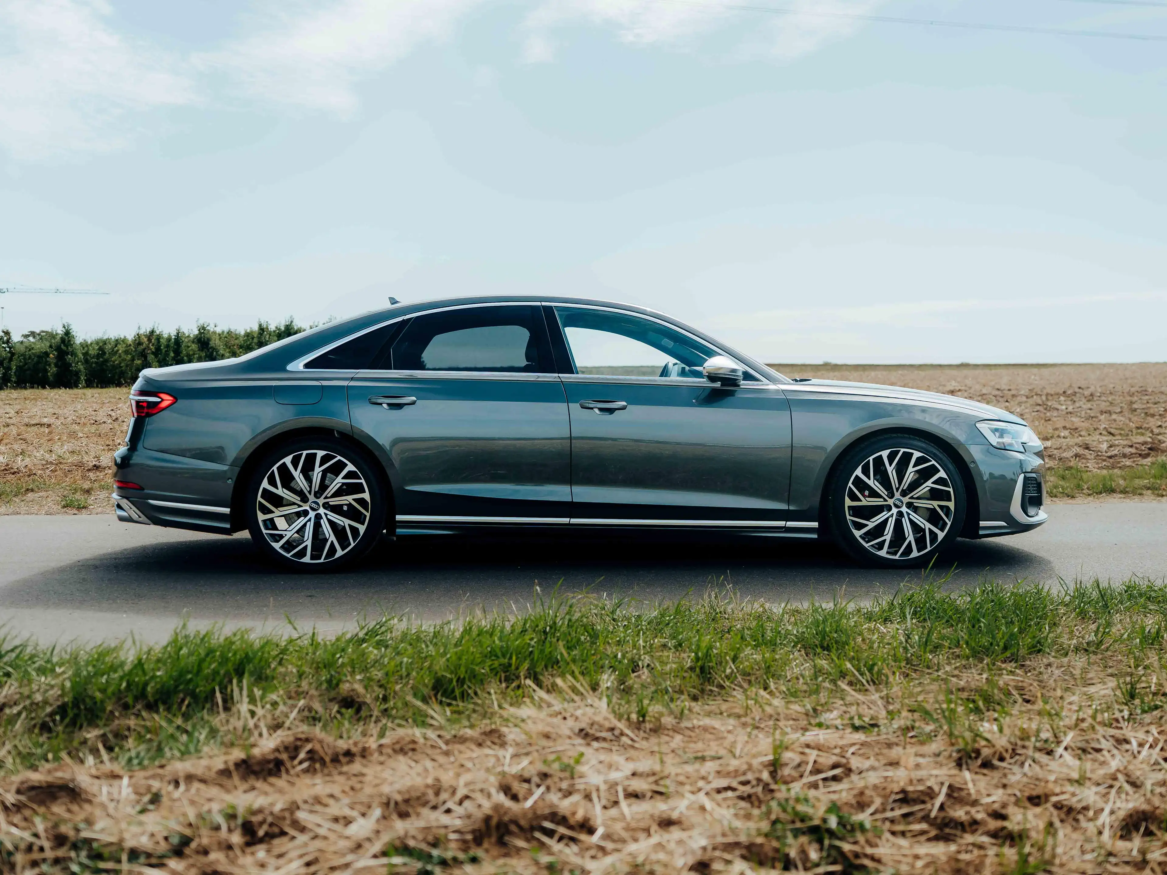 Audi S8 Matrix, Massage, Standheizung, Carbon — photo 8