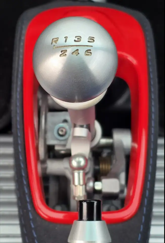 Lotus Elise 2021 — фото 12