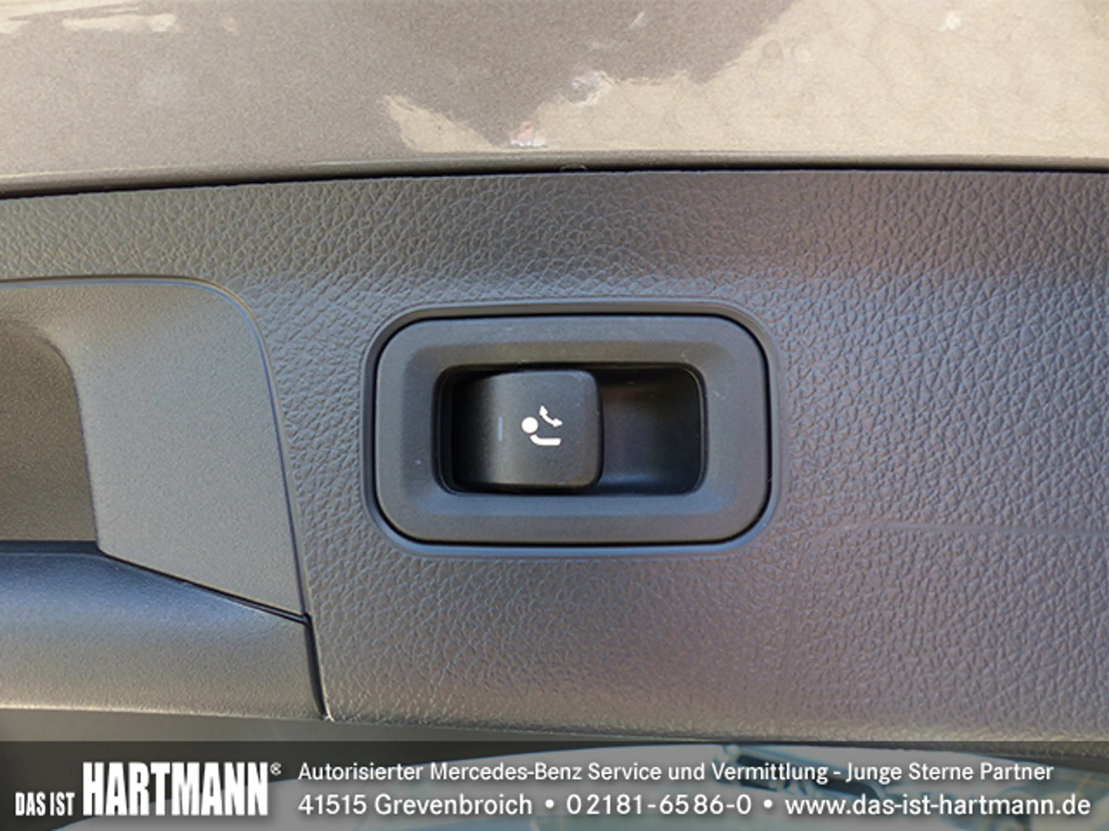 Mercedes-Benz A 250 e PROGRESSIVE+AHK+MBUX+RF-KAM+CARPLAY+LED — photo 14
