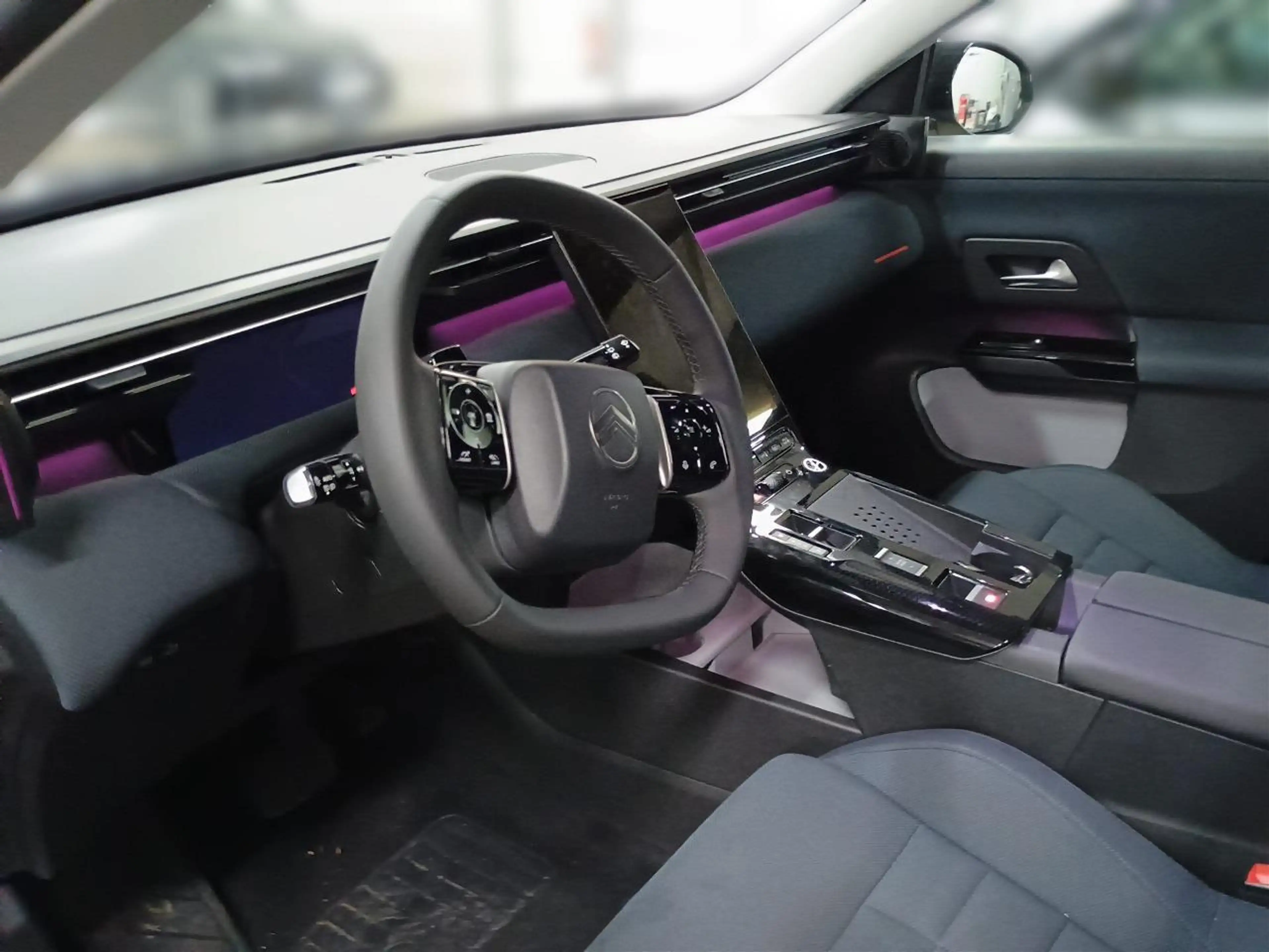 Citroen C5 Aircross II 145 Hybrid PLUS*Navi*Kamera*Shz* — photo 9