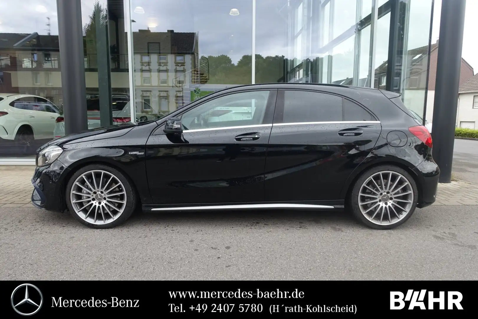 Mercedes-Benz A 45 AMG A 45 4M Verkauf nur an Gewerbe!!!/Navi/LED/Pano Zwart - 2
