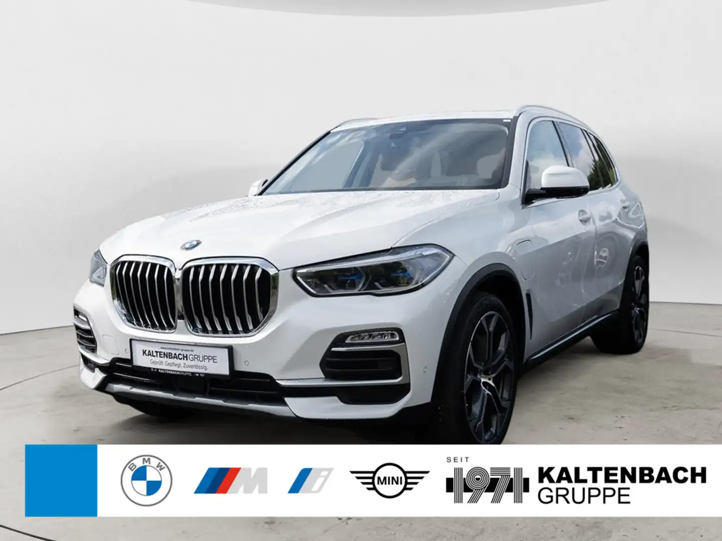 BMW X5 xDrive 45e X-Line PANO HUD LASER LED ACC Weiß - 1
