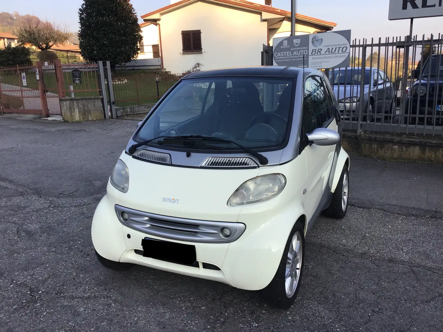smart forTwo leggere descrizione Beige - 1