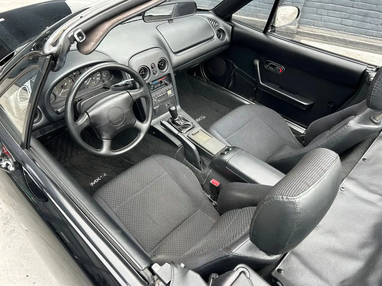 Mazda MX-5 1.6i, foto 4