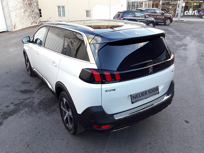 Peugeot 5008 2,0 BlueHDI 180 S&S EAT8 GT "inkl. AHV abnehmba... — photo 15
