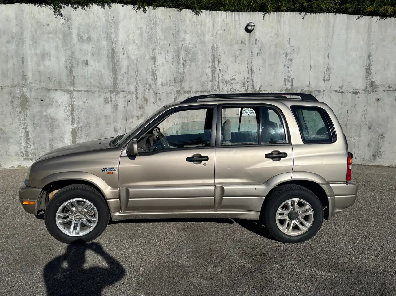2003 Suzuki Grand Vitara