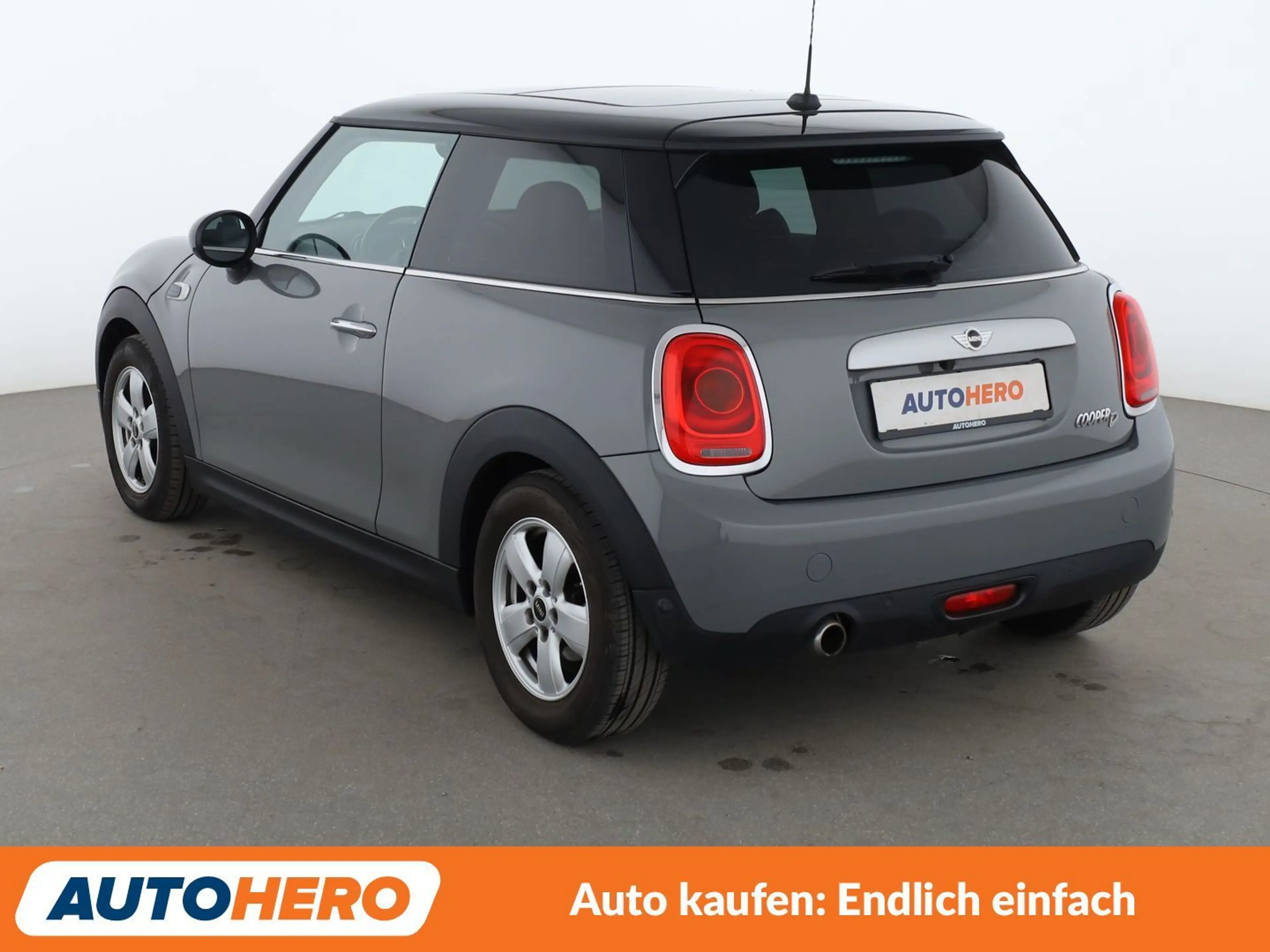 MINI Cooper D Cooper D Aut.*LED*PANO*TEMPO*PDC*SHZ* — photo 4