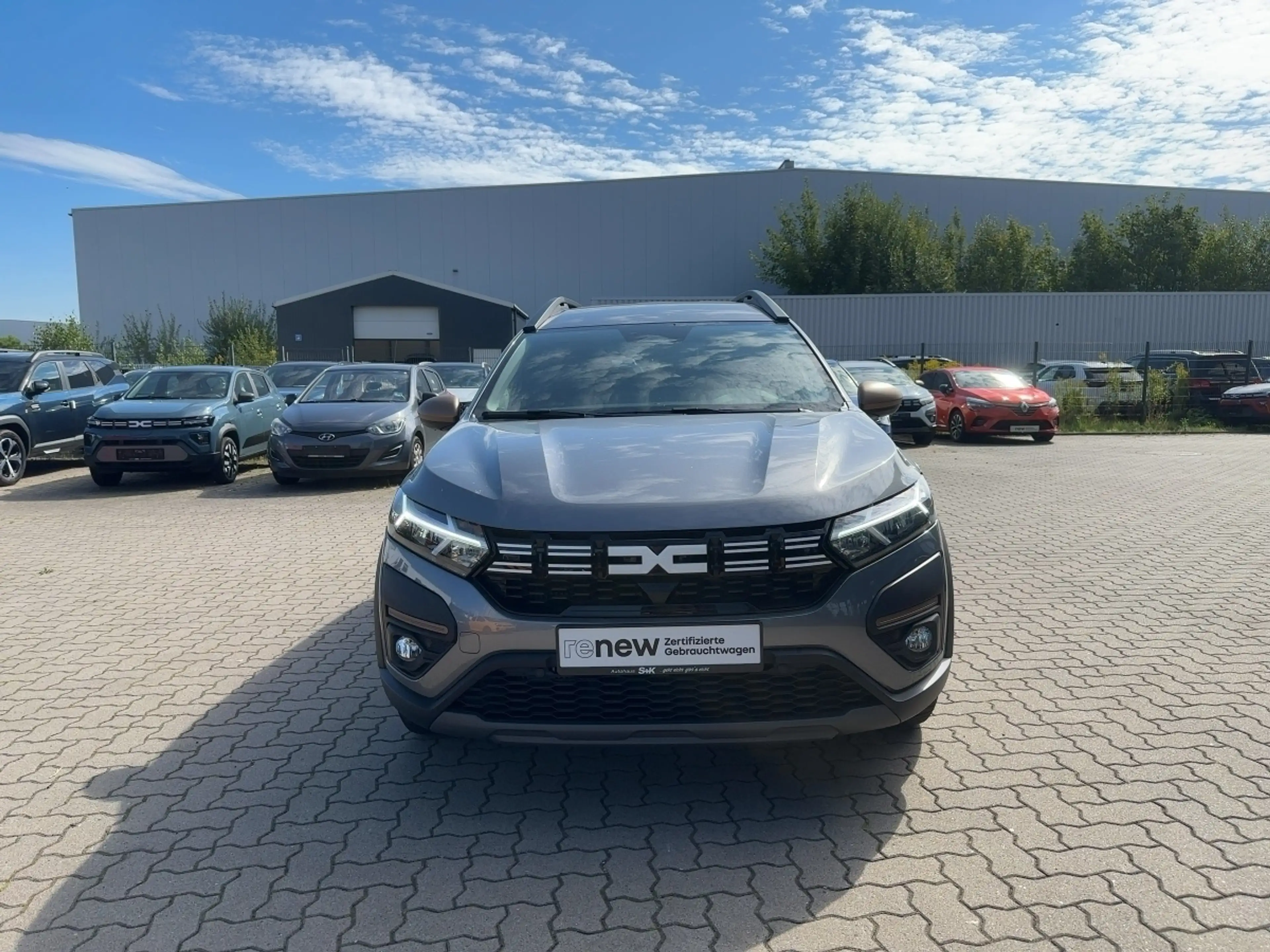 Dacia Jogger Extreme TCe 110 7-Sitzer*NAVI*SHZ*KAMERA*KLIMA* — photo 6