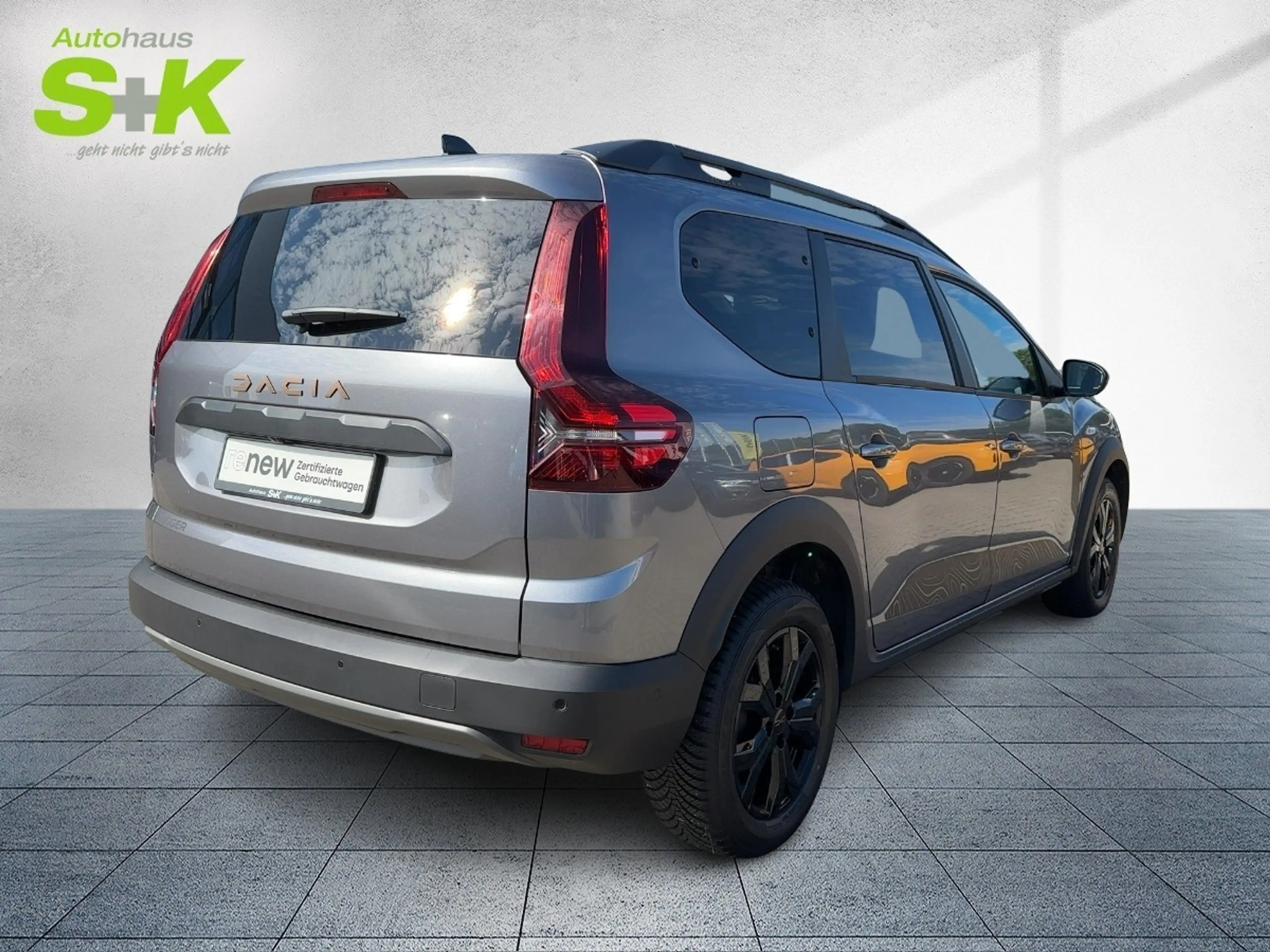 Dacia Jogger Extreme TCe 110 7-Sitzer*NAVI*SHZ*KAMERA*KLIMA* — photo 4
