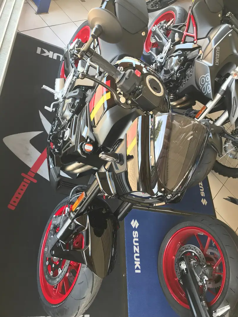 Suzuki GSX 8S NEU!!! GSX- 8TT Negro - 2