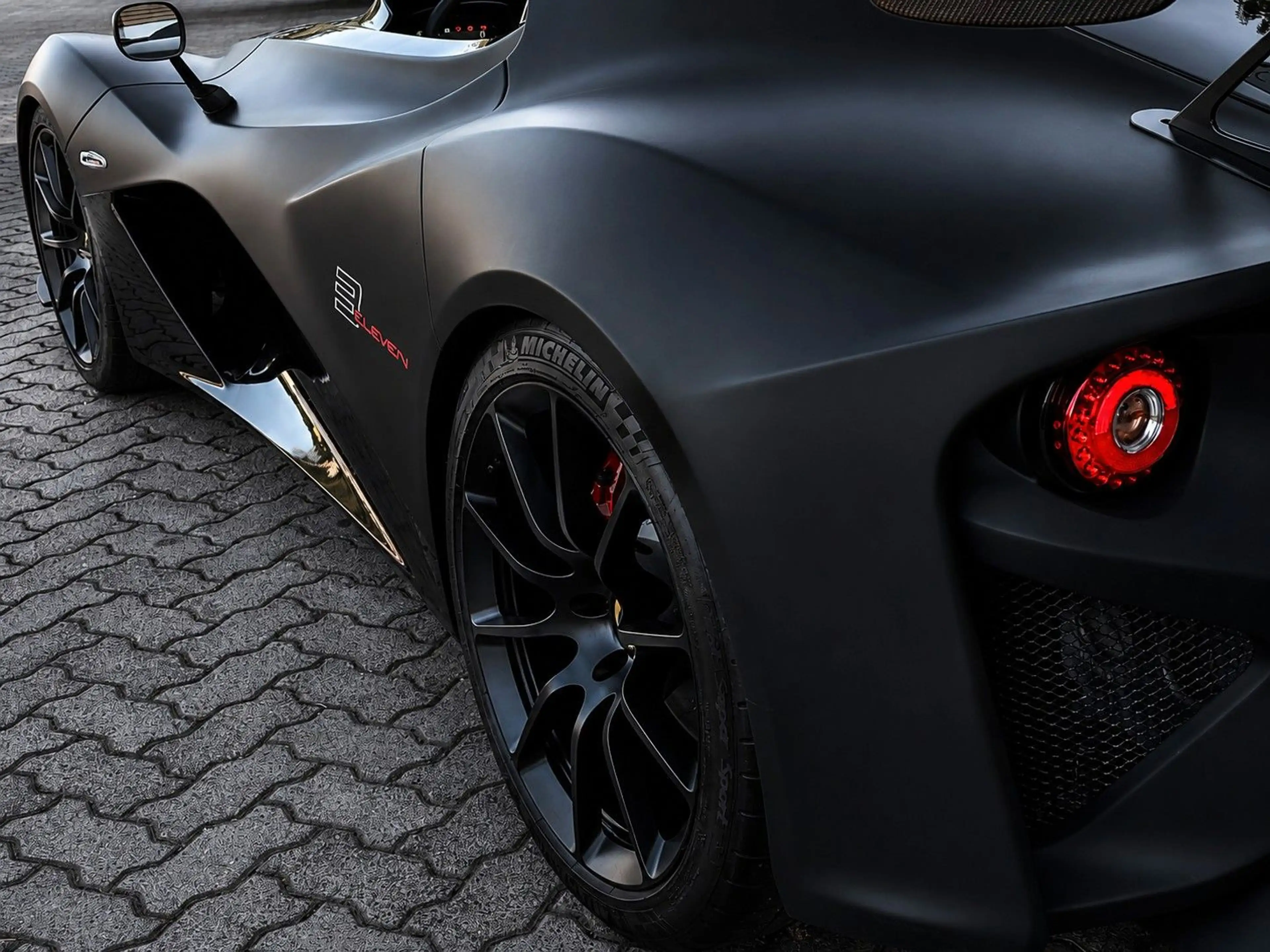 Lotus 3-Eleven Road-Version 5 von 311 — photo 9