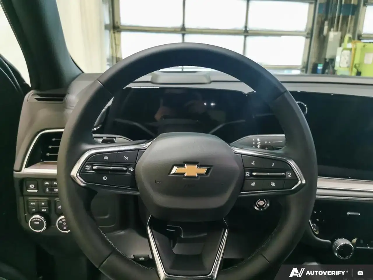 Chevrolet Tahoe снимка Chevrolet Tahoe