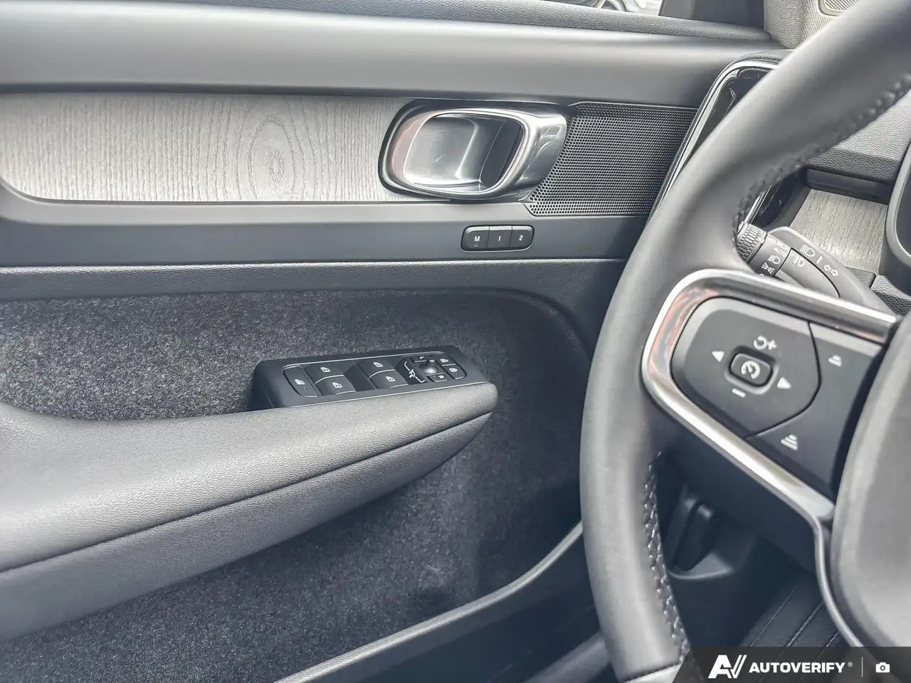 Volvo XC40 снимка Volvo XC40