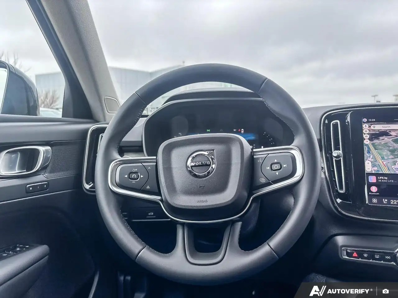 Volvo XC40 снимка Volvo XC40