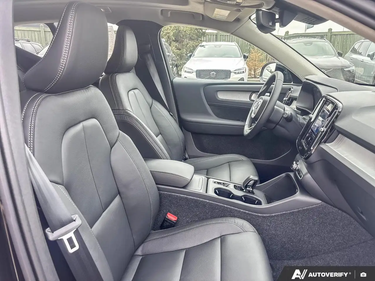 Volvo XC40 снимка Volvo XC40