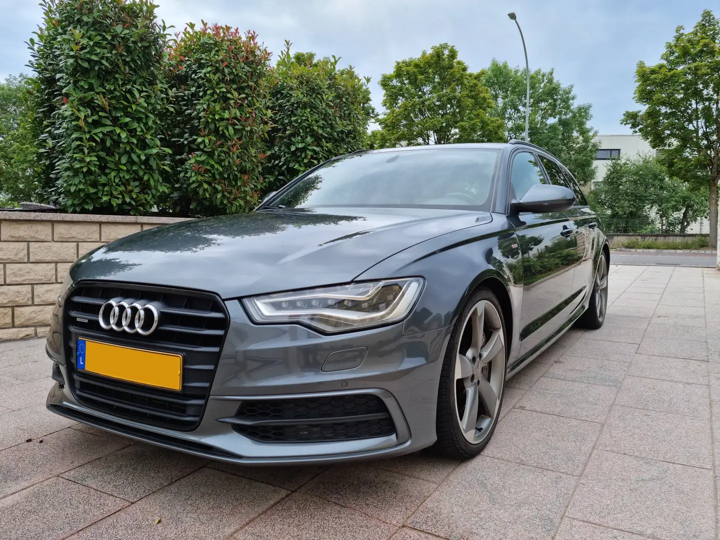 Audi A6 A6 Avant 3.0 TDI DPF quattro tiptronic Gris - 1
