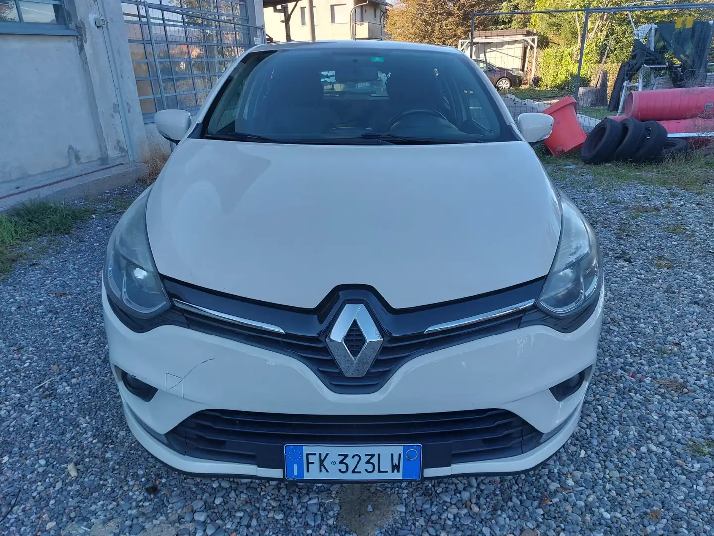 Renault Clio 1.5 dci energy Intens 75cv Beige - 2