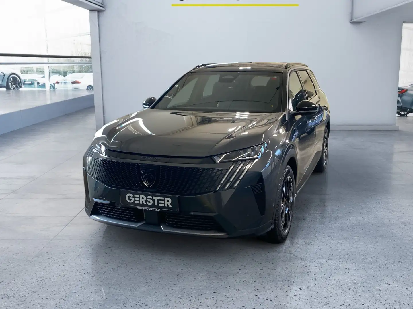Peugeot 5008 1.2 145 GT Exclusive ACC Alcantara LED Navi Grau - 1