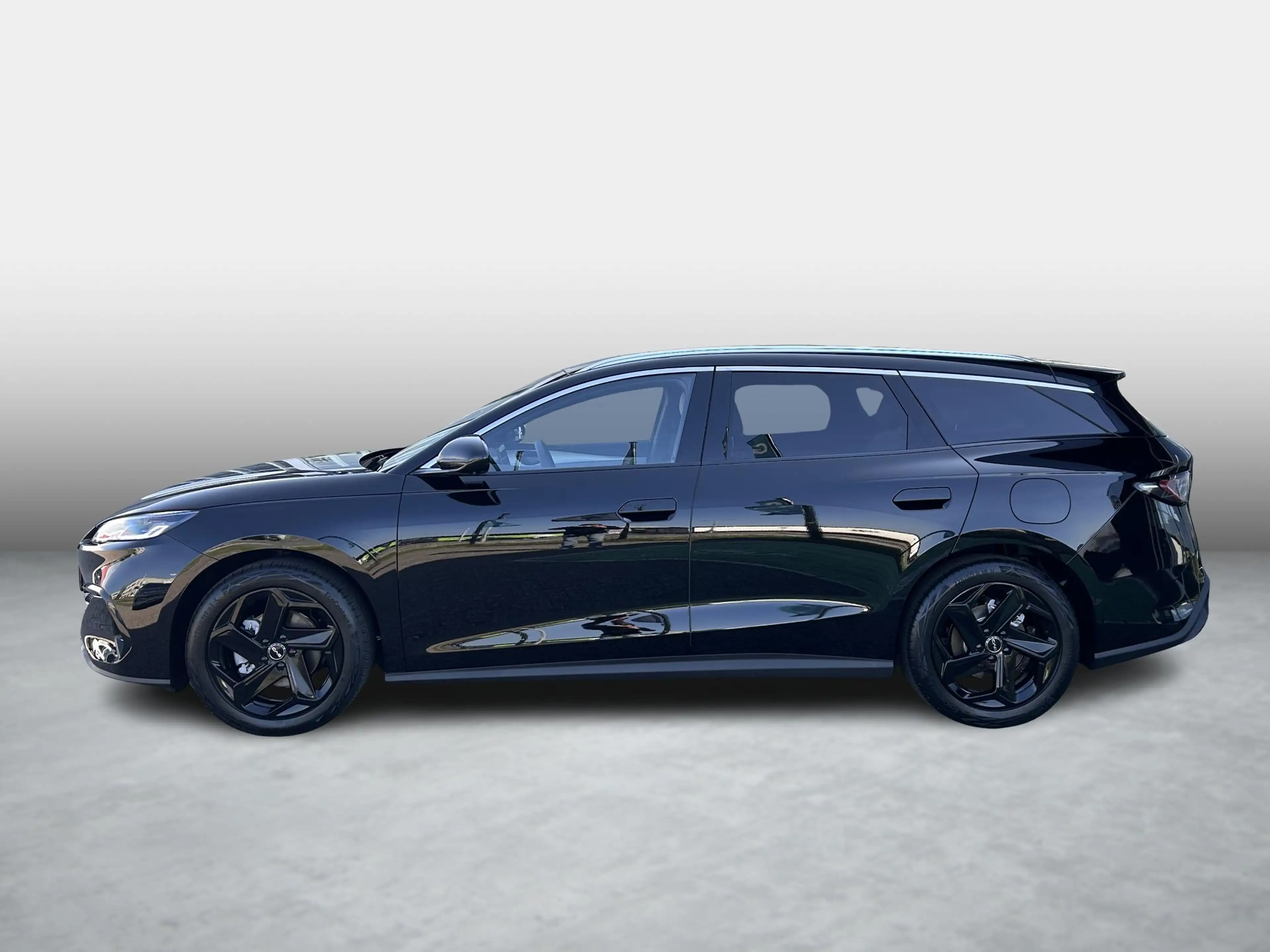 BYD Seal 6 TOURING 1.5 DM-i Comfort — photo 3