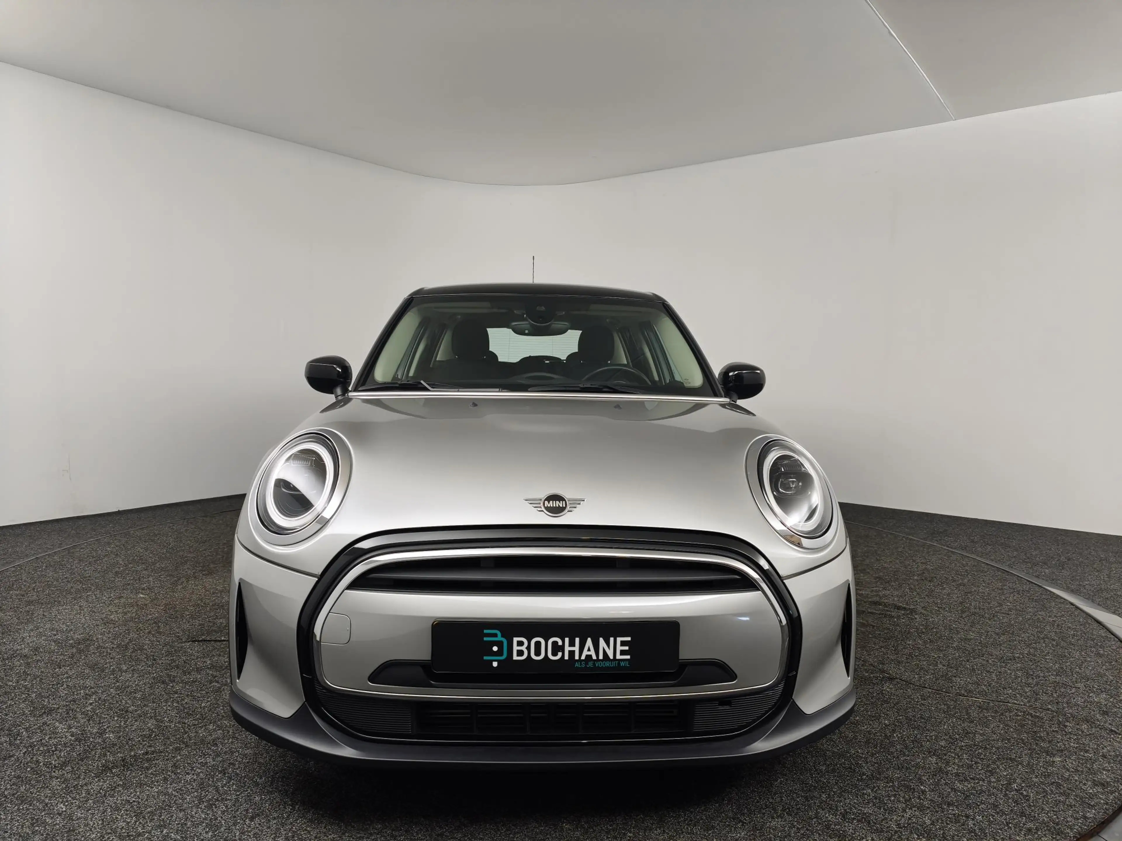 MINI Cooper 5-Deurs 1.5 Camden Edition | Navigatie | Parkeerse — photo 17