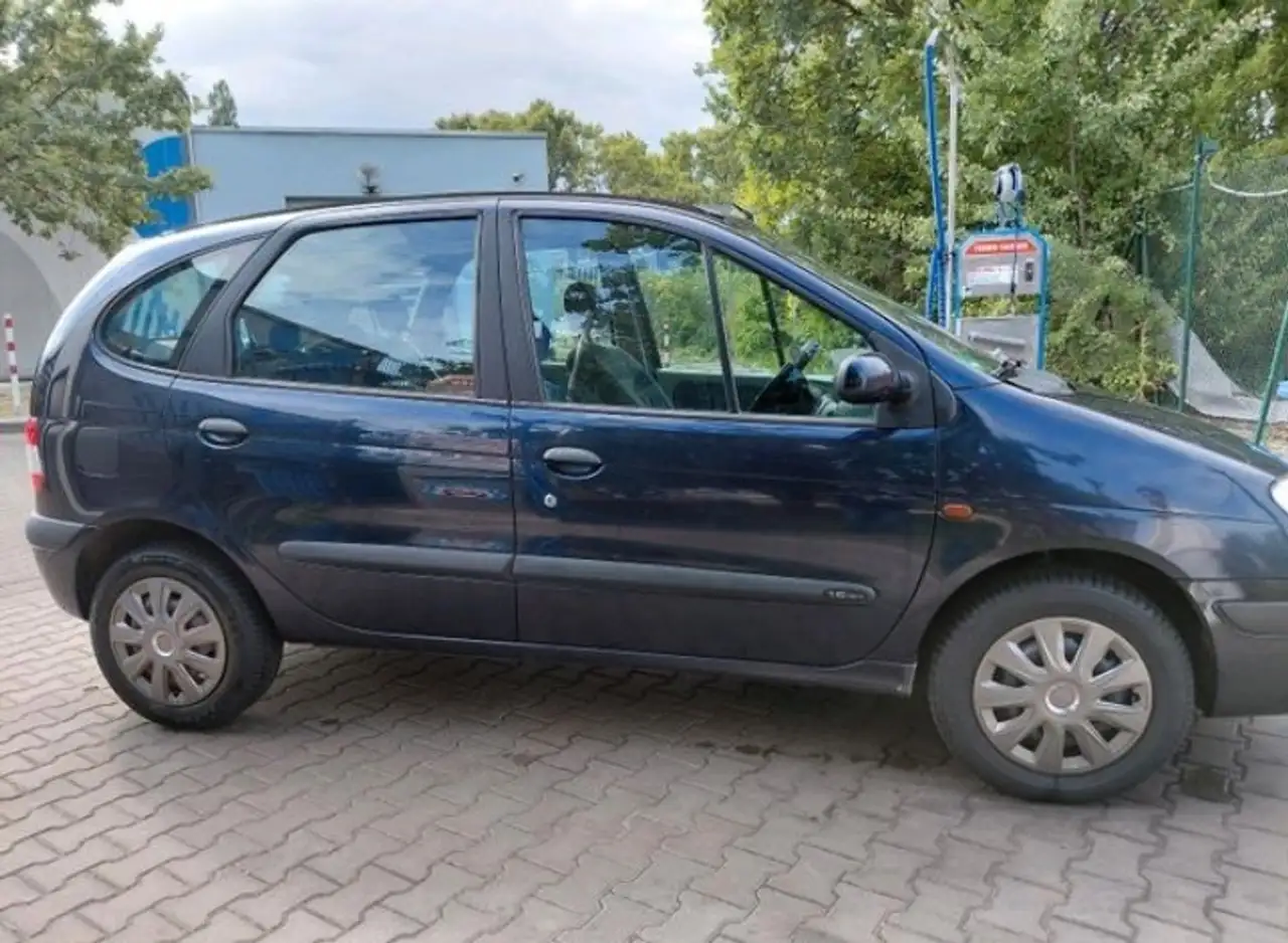Renault Scenic 1.6 16V RXE, foto 2